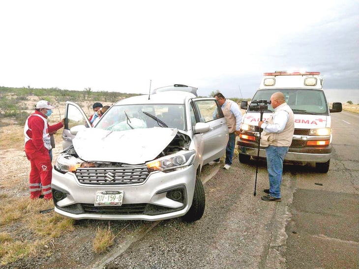 Mujer de 90 años resulta lesionada en accidente de autopista NR- Allende