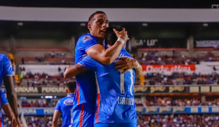 Cruz Azul rescató milagroso empate ante Querétaro