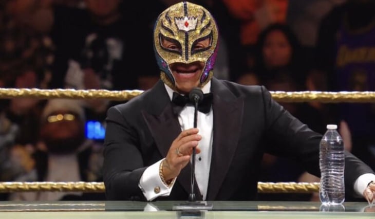 Rey Mysterio, conmovido hasta las lágrimas: Así fue su inducción al Salón de la Fama de WWE
