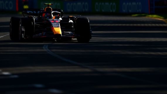 Checo Pérez terminó quinto el loco Gran Premio de Australia