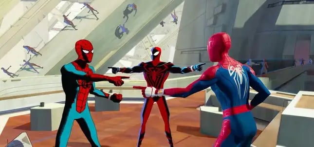 Miles se enfrenta a docenas de Spider-Man en el tráiler de Across the Spider-Verse