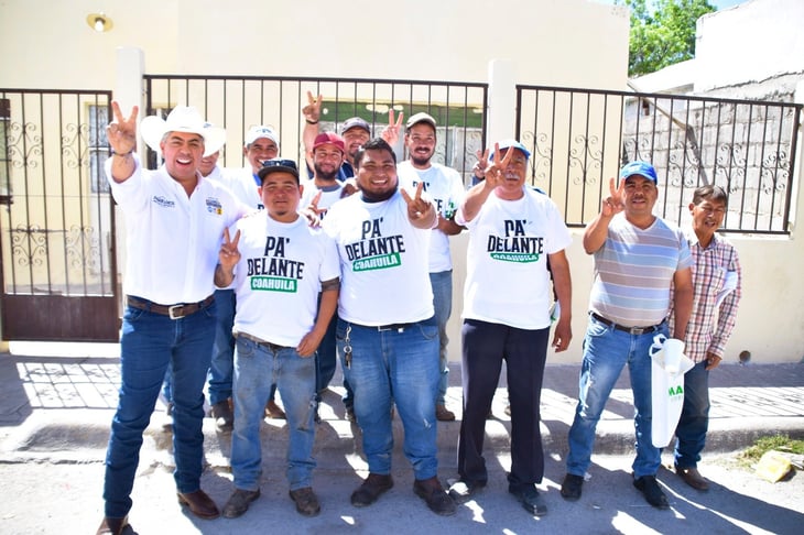 Habitantes de diversos sectores de Monclova apoyan a Alfredo Pardes