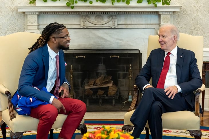 NFL: Damar Hamlin visitó a Joe Biden en la Casa Blanca