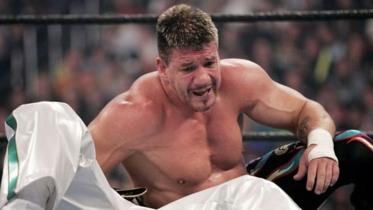 WWE: Hija de Eddie Guerrero acusó a su padrastro de violación