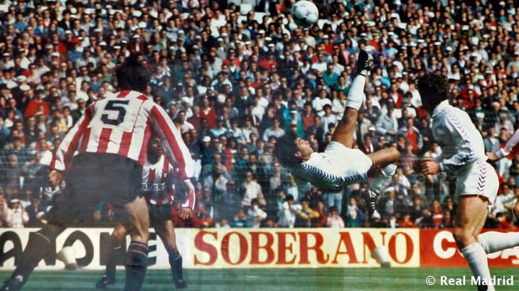 Se cumplen 35 años del mítico gol de Hugo Sánchez