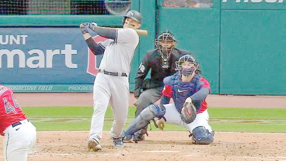 Rizzo amplía la ventaja de Yankees con su carrera 