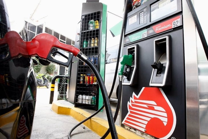 Se reforzó la seguridad ante intento del crimen organizado de generar desabasto de gasolina en Nuevo Laredo: AMLO