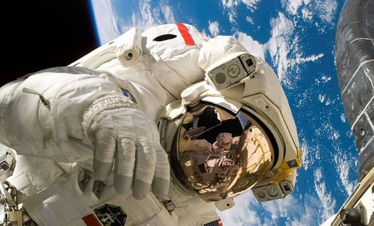  Reviven escalofriante video que muestra cómo duermen los astronautas