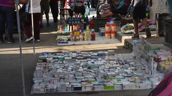 Cofepris alerta de venta de medicamentos en mercados rodantes; un riesgo total