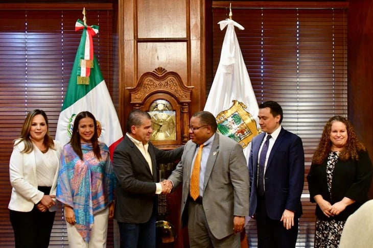 MARS recibe al Cónsul de EU, Roger C. en Monterrey