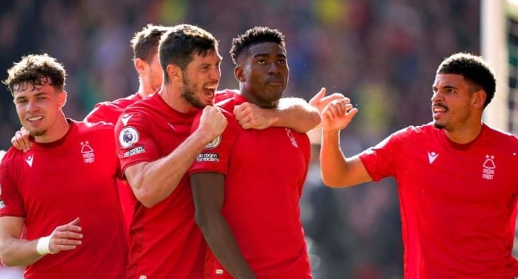 Liverpool vence al duro Nottingham y se aferra a puestos de Europa: 3-2