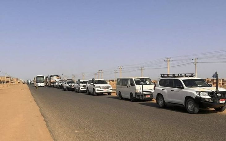 EU y otros países evacúan a sus ciudadanos de Sudán