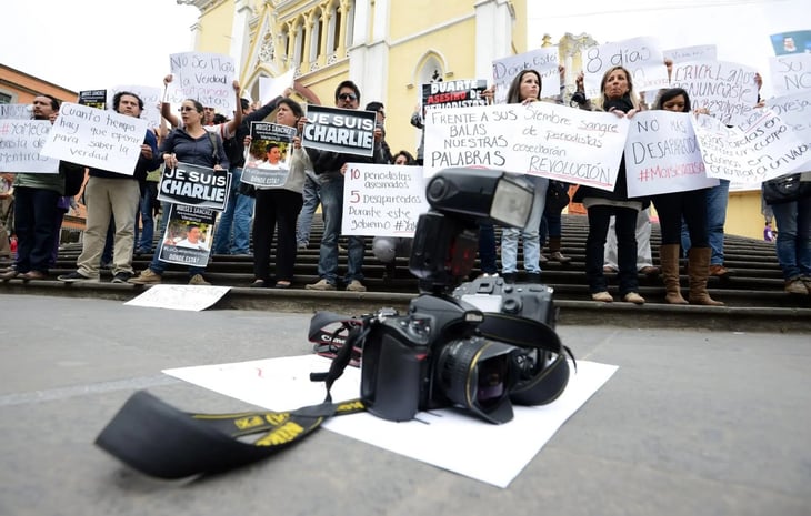 En México, periodistas son víctimas de intimidación y espionaje, alerta la SIP