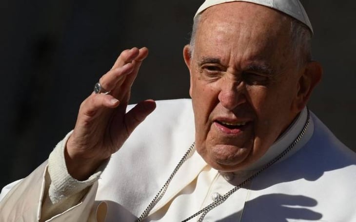 Papa aprueba que mujeres voten por primera vez en sínodo obispos