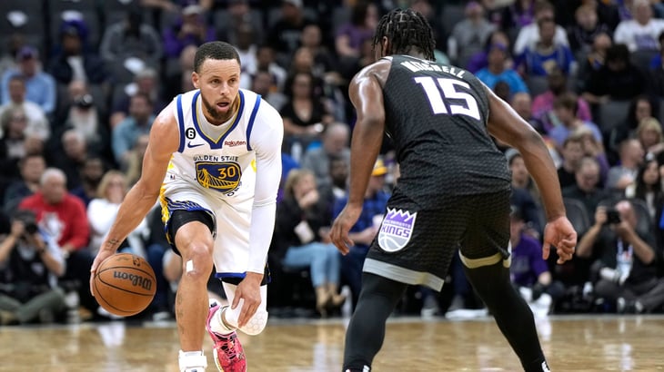 ¡Curry brilló y los Warriors quedaron a un paso de las semifinales del Oeste!