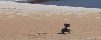 Un curioso robot al estilo ‘WALL-E’ protagoniza el nuevo video de ‘Satellite’ de Harry Styles