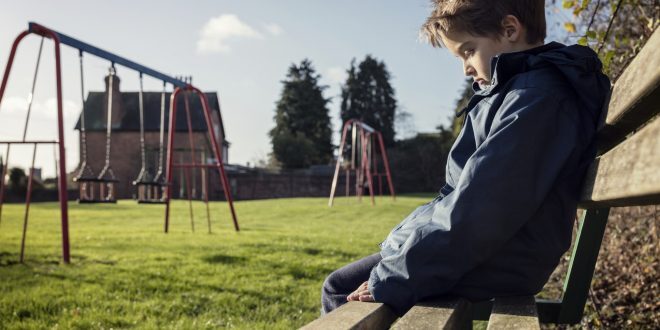 Autoridades advierten acerca del ‘Cutting’ por estrés o ansiedad en niños y jóvenes