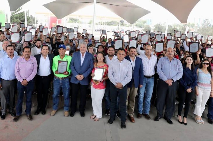 Ayuntamiento de Saltillo reconoce a trabajadores