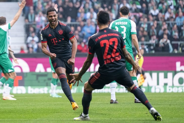 Bayern retiene cima de la Bundesliga al vencer 2-1 al Werder Bremen