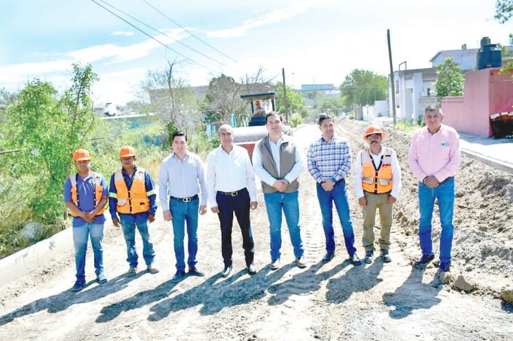 Municipio supervisa obras en la Barrera y San Salvador