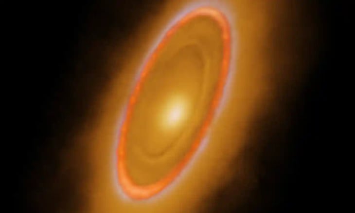 El telescopio James Webb descubrió tres anillos de asteroides alrededor de una estrella