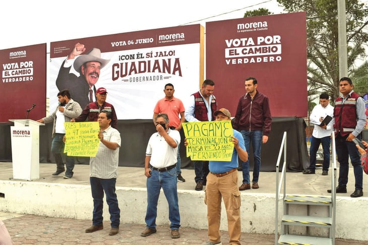 Mitin de Armando Guadiana lleno de protestas