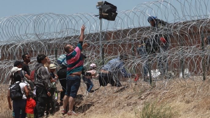 AMLO pide a migrantes no atravesar México, por inseguridad
