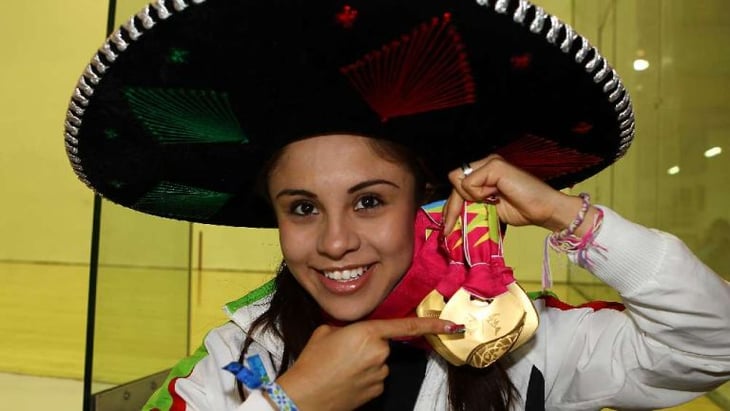 Ana Guevara sigue acusando a los atletas mexicanos: 'Paola Longoria debe 1.6 millones'