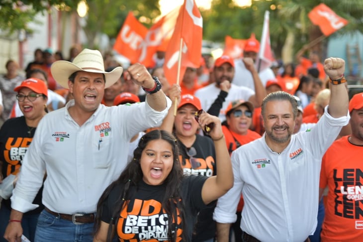 Lenilenin Pérez junto a Beto de Luna continua  su campaña proselitista en Acuña.