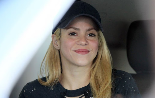 Shakira enloquece a sus fans con video sobre las olas, siendo 'libre y feliz'