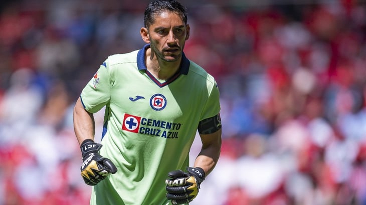 Cruz Azul ofreció renovación a Jesús Corona y 'Cata' Domínguez; ellos no aceptan las condiciones