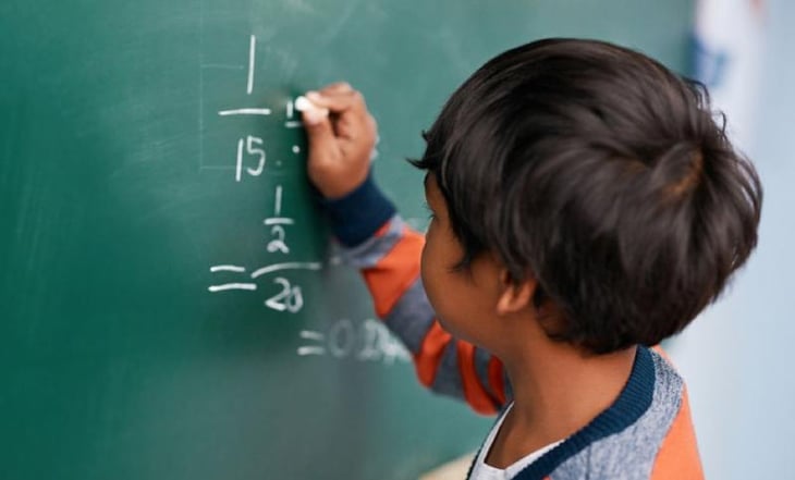 Casa de las Culturas impulsa a niños a aprender matemáticas