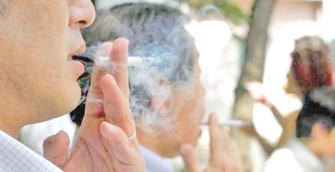 Fumadores aumenta pese a las alertas