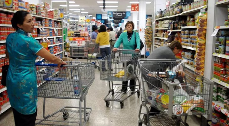 Chedraui, Walmart, Soriana y La Comer inician las batallas de precios del verano