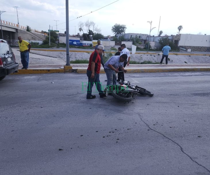 Motociclista fue arrollado en la avenida Constitución de Monclova