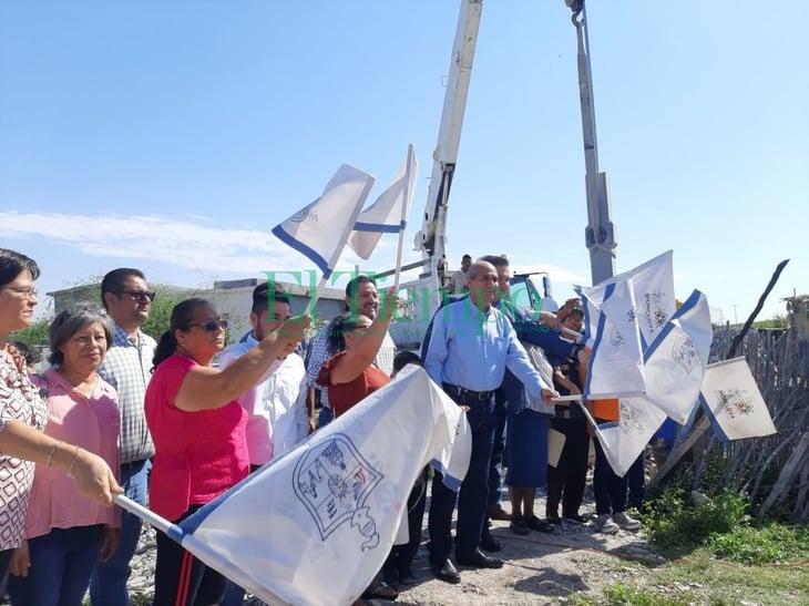Municipio arrancó obra de electrificación en la colonia Oscar Flores Tapia 