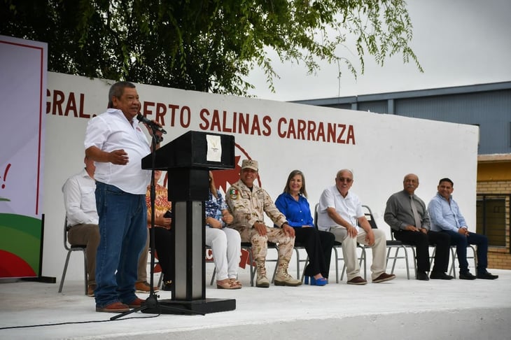 Escuela Alberto Salinas recibe brigada 