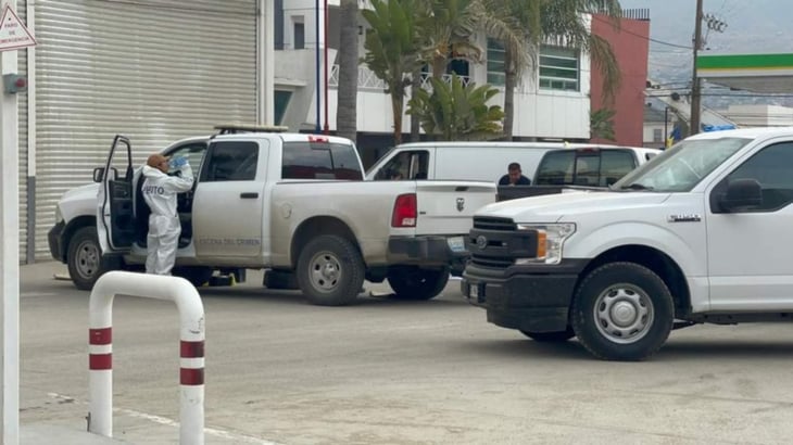 Sigue la violencia en Tijuana, encuentran siete cuerpos en camioneta; hay dos detenidos 