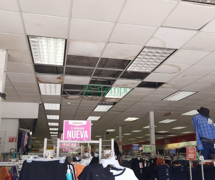 Comercios en la Zona Centro de Monclova presentan deterioro en su interior