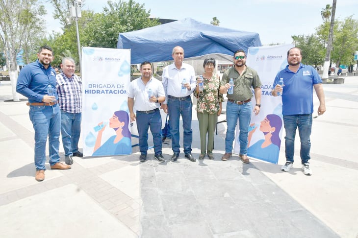 Alcalde implementa brigada permanente de hidratación 