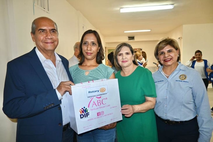 Club Rotario y DIF Monclova donan prótesis mamarias 