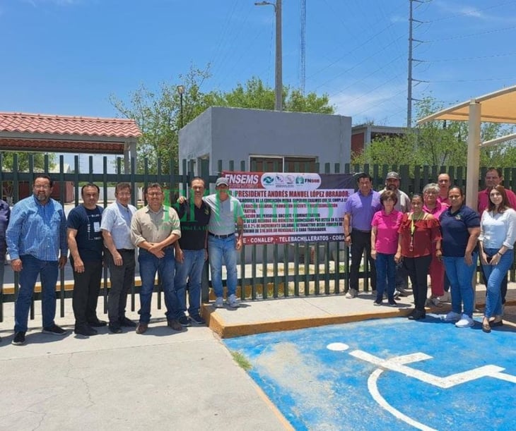Empleados del Cecytec Norte y Sur trabajaron bajo protesta por aumento de salario