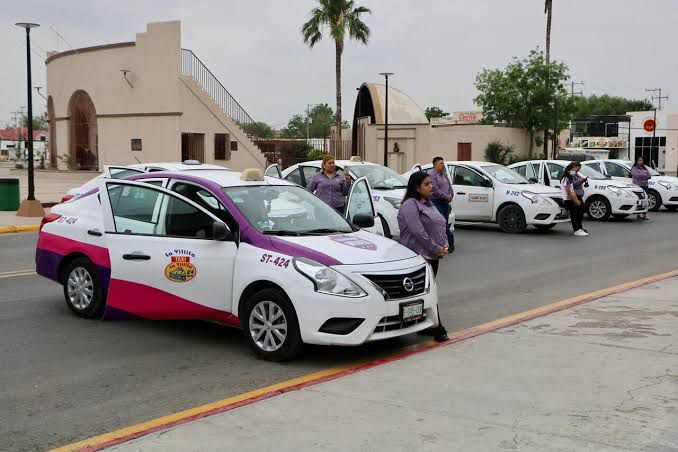 Taxistas tienen incremento en solicitud de servicios derivado de las altas temperaturas