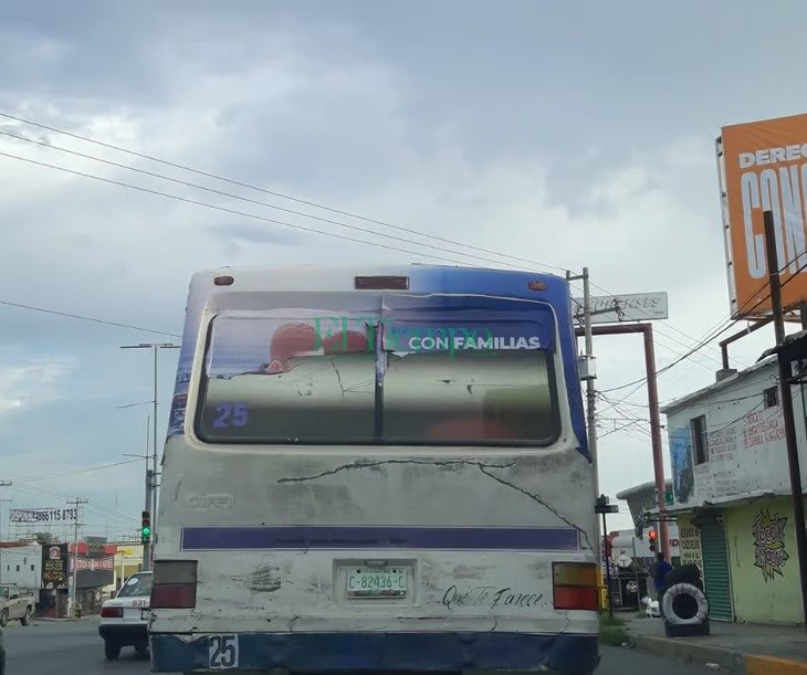 Transporte colectivo circula en mal estado en Monclova
