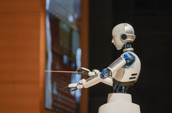 EveR 6: el robot que dirigió la Orquesta de Corea del Sur