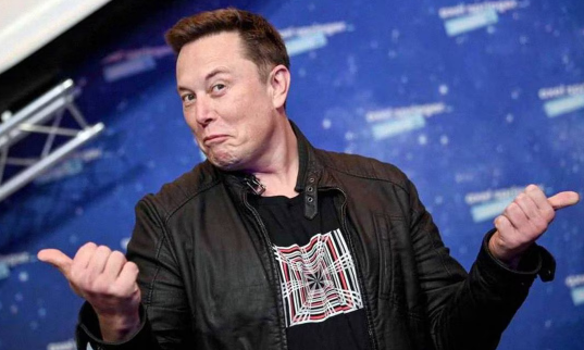 Elon Musk anuncia xAI, su nueva compañía de Inteligencia Artificial