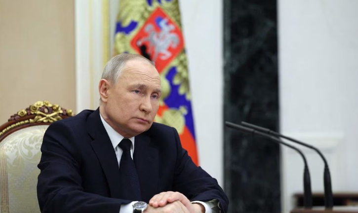 Putin advierte que respondera al 'ataque terrorista' de Kiev por asalto al puente Crimea