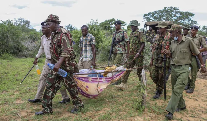 Secta en Kenia: Más de 400 personas murieron ayunando 'para ver a Dios'