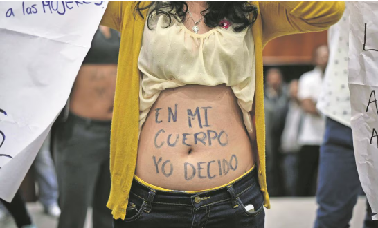 Organización acusa a IMSS Veracruz de no garantizar interrupción legal del embarazo