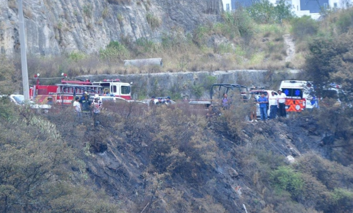 Muere trabajador al caer a un barranco de casi 200 metros de profundidad en Nuevo León